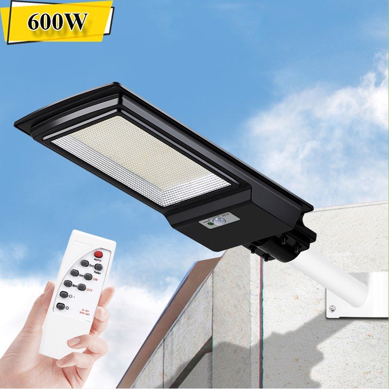 đèn năng lượng mặt trời 600W
